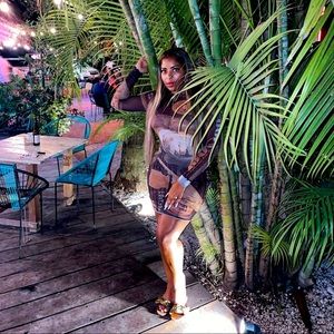 Fashionnova sheer currency dress, sz M.